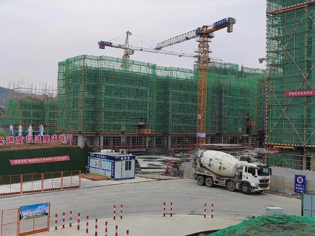 工地實景 以行動見證未來，建設工程設計現場施工進度實錄