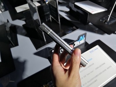 三星W2018現(xiàn)場圖賞 科技與奢華匠心傳承_手機中國