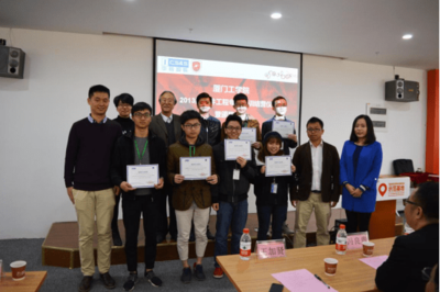 廈門中軟2013級軟件開發(fā)專業(yè)實(shí)訓(xùn)圓滿結(jié)業(yè)，為鷺島軟件產(chǎn)業(yè)注入新活力
